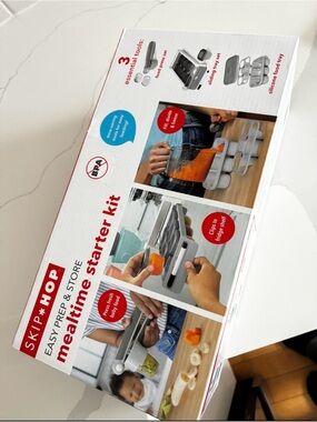 Skip Hop infant feeding prep and storage set NEW